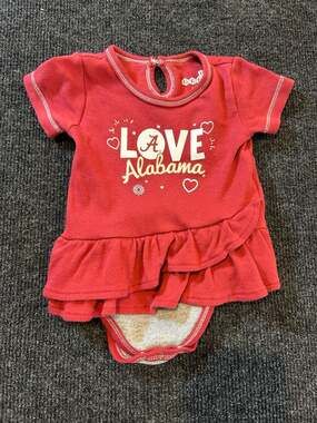 Gen2 Alabama Crimson Tide Baby Girls Love Alabama Ruffle Creeper Bodysuit
